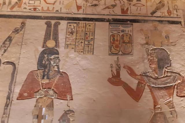 Luxor Golden Bus Tour (Large Group Bus, up to 50 seats) - Photo 12