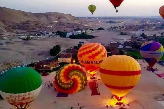 Luxor Hot Air Balloon Premium Minibus Tour – 1 Day & 1 Night - Photo 3